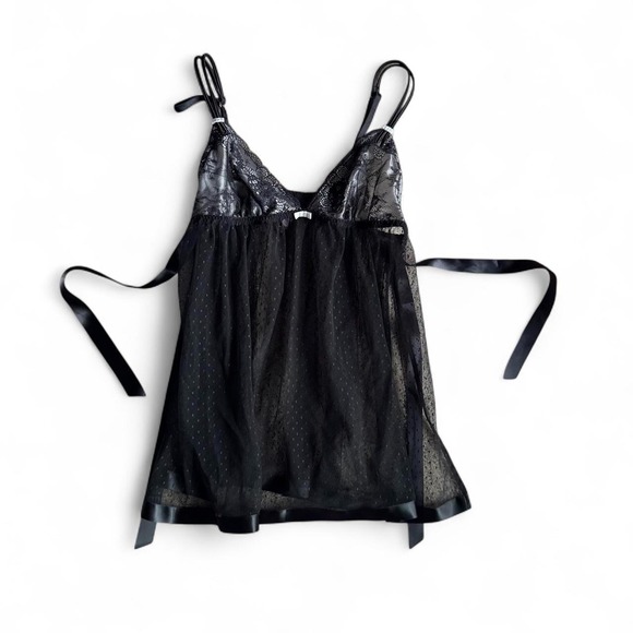 Victoria's Secret Other - Sexy Little Thing Victorias Secret Black and white lace babydoll teddy